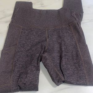 Offline hugger ribbed pocket leggings